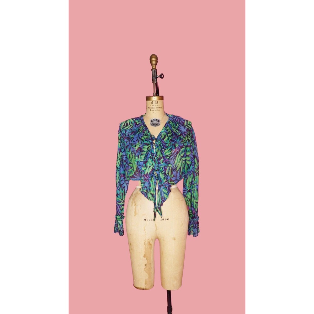1980s-1990s FASHION PASSPORT Leaf Print Ruffle, Adjustable Tie Cropped Blouse. S